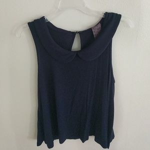 No sleeve navy blue top
